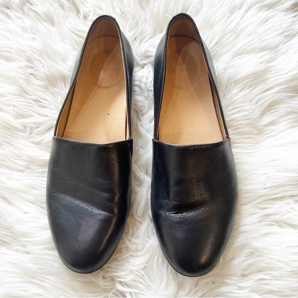 Dansko Black Milled Nappa Leather Larisa Slip On Loafers Women’s Size 40 9.5/10